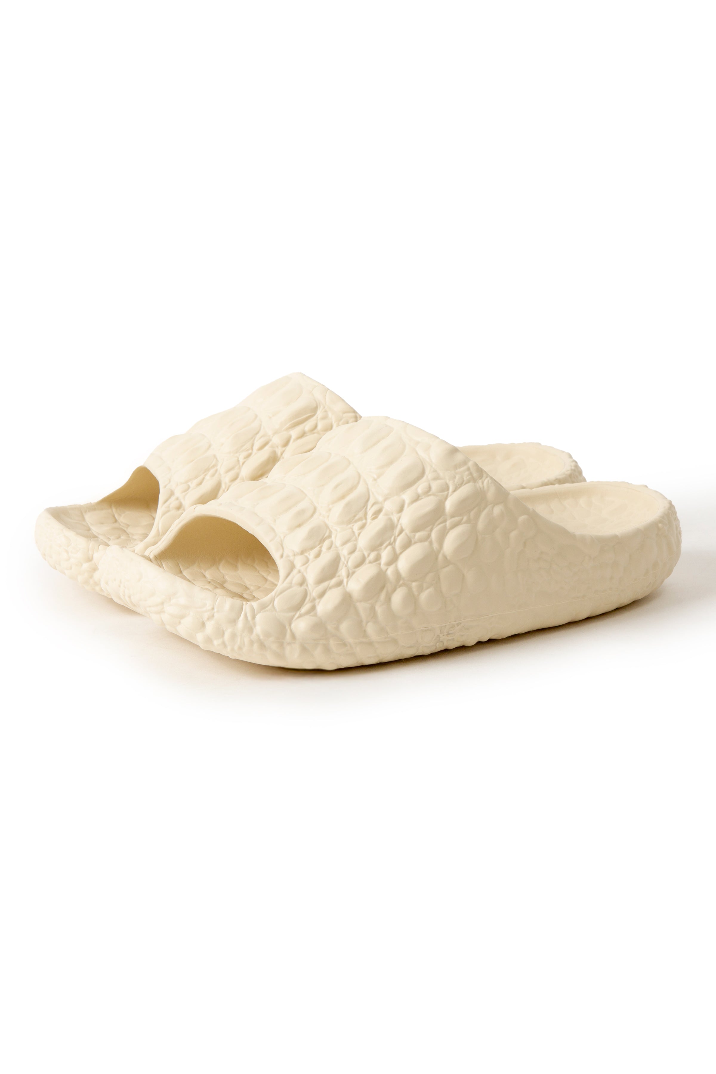 WOMEN'S SOLID COLOR SLIDES - 6 pr pack