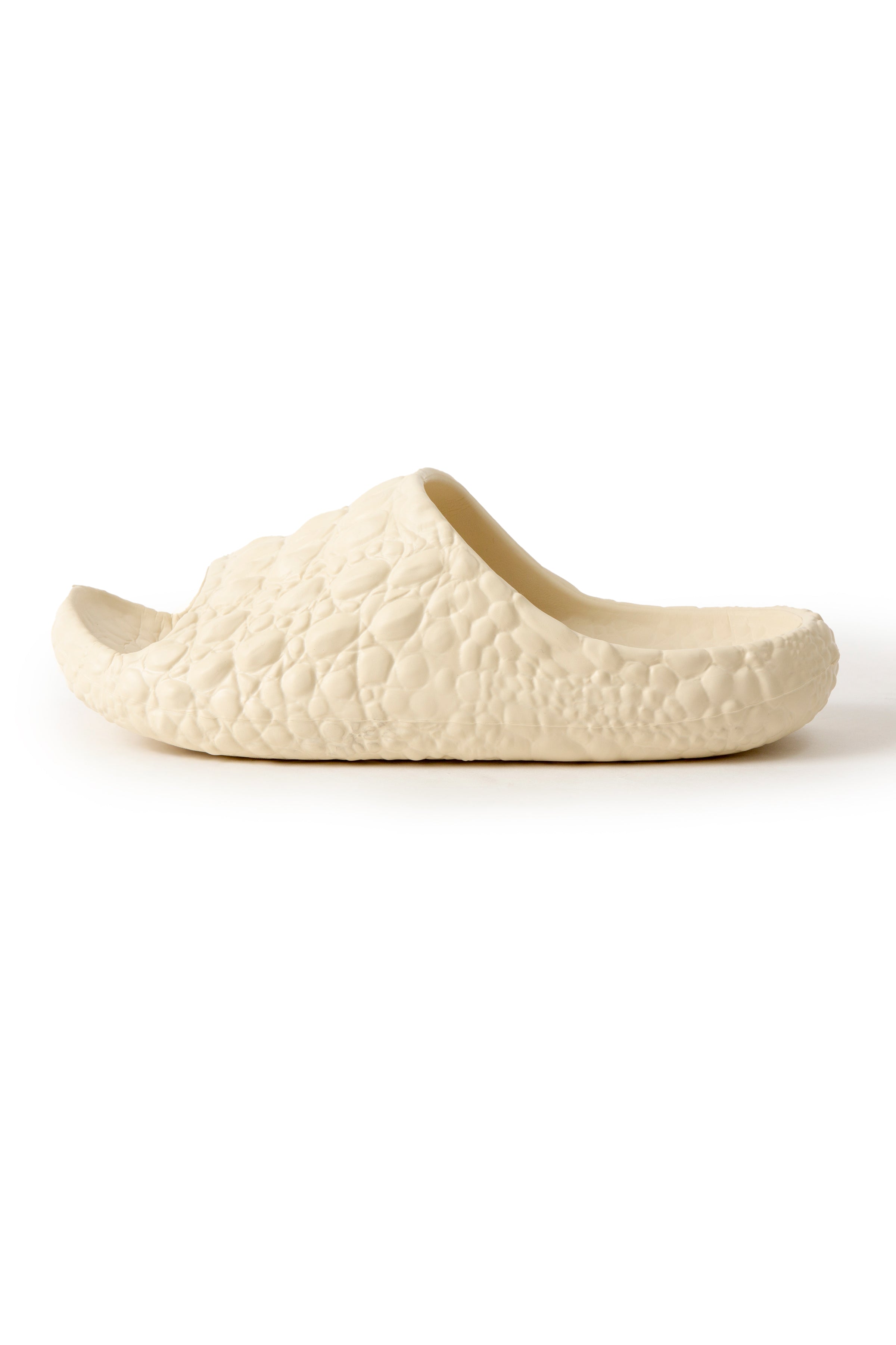 WOMEN'S SOLID COLOR SLIDES - 6 pr pack