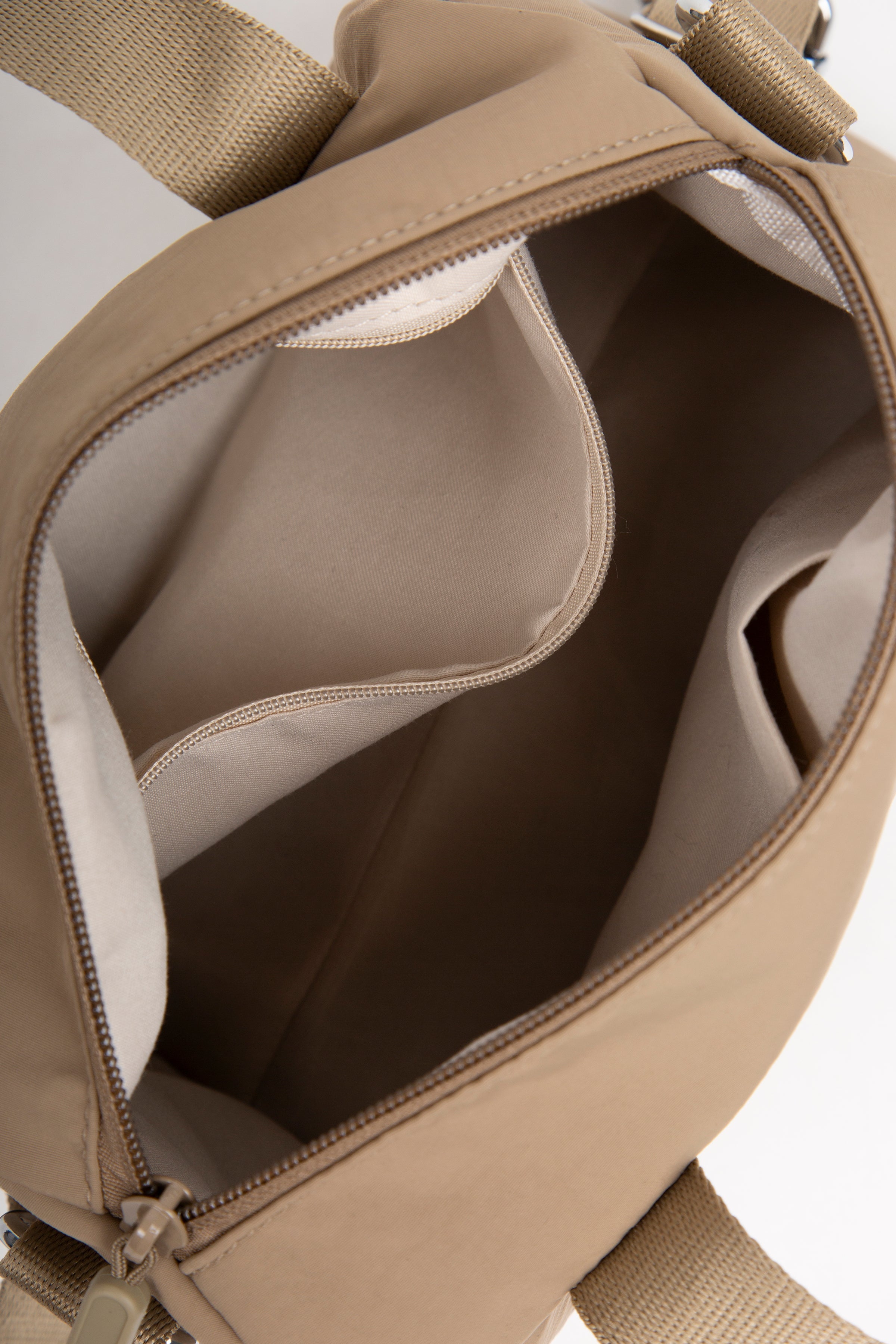 SOLID COLOR CROSSBODY BAG