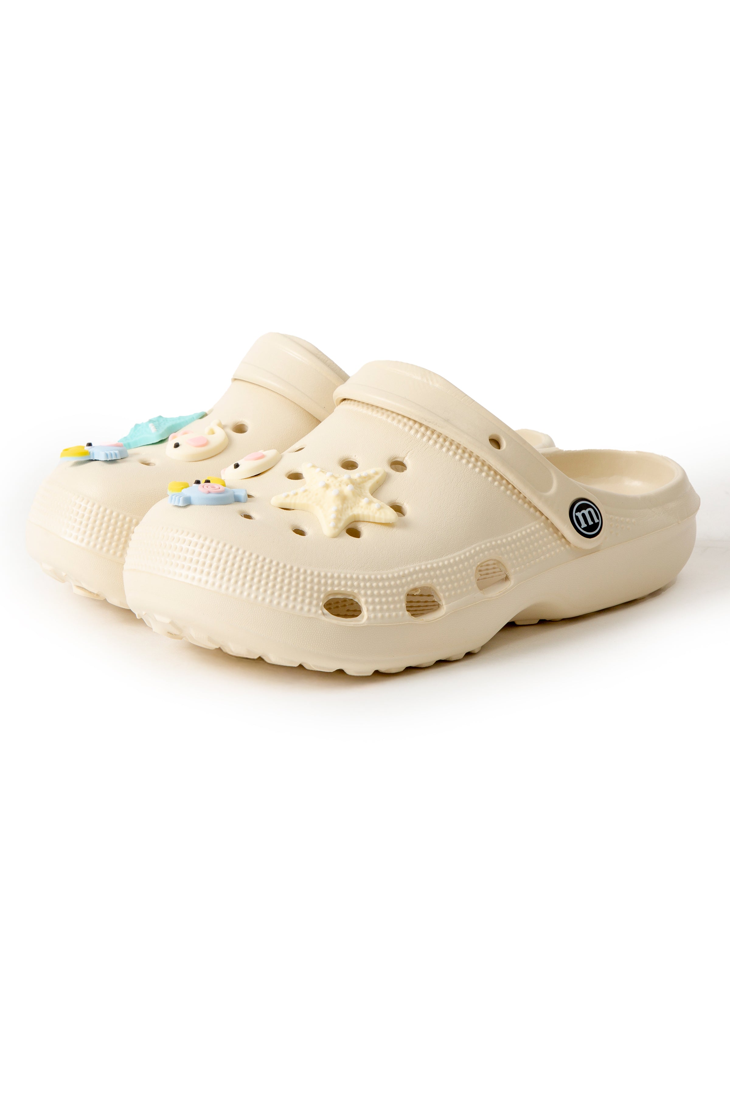 WOMEN'S SOLID COLOR CLOGS - 6 pr pack