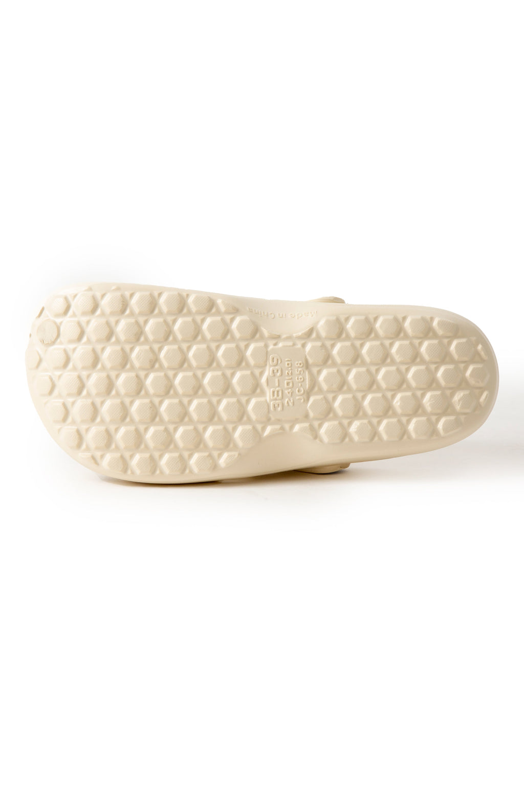 WOMEN'S SOLID COLOR CLOGS - 6 pr pack