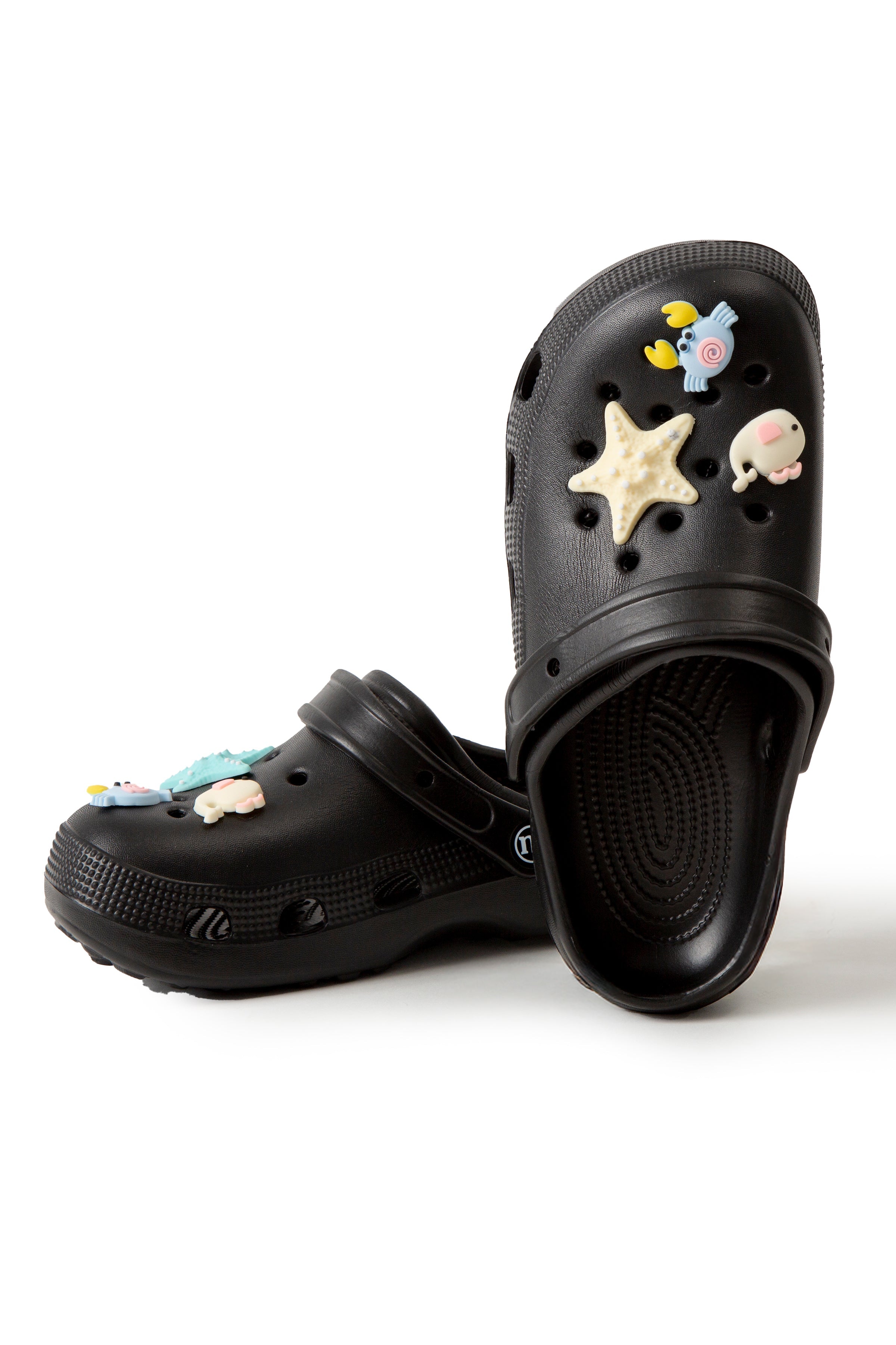 WOMEN'S SOLID COLOR CLOGS - 6 pr pack