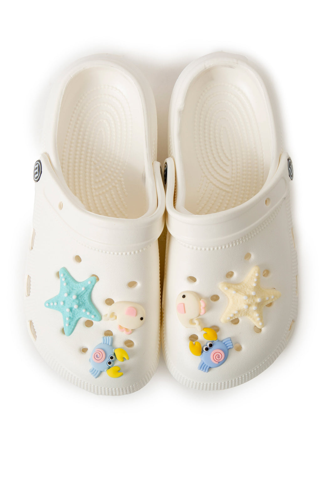 WOMEN'S SOLID COLOR CLOGS - 6 pr pack