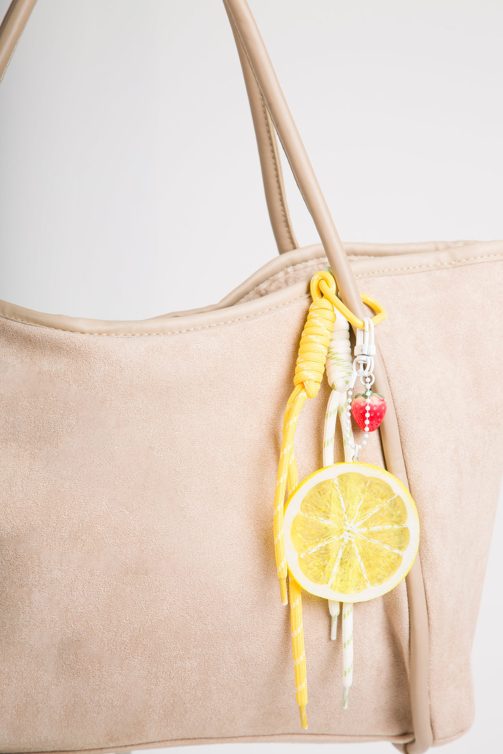 CITRUS & STRAWBERRY KEYCHAIN/BAG CHARM