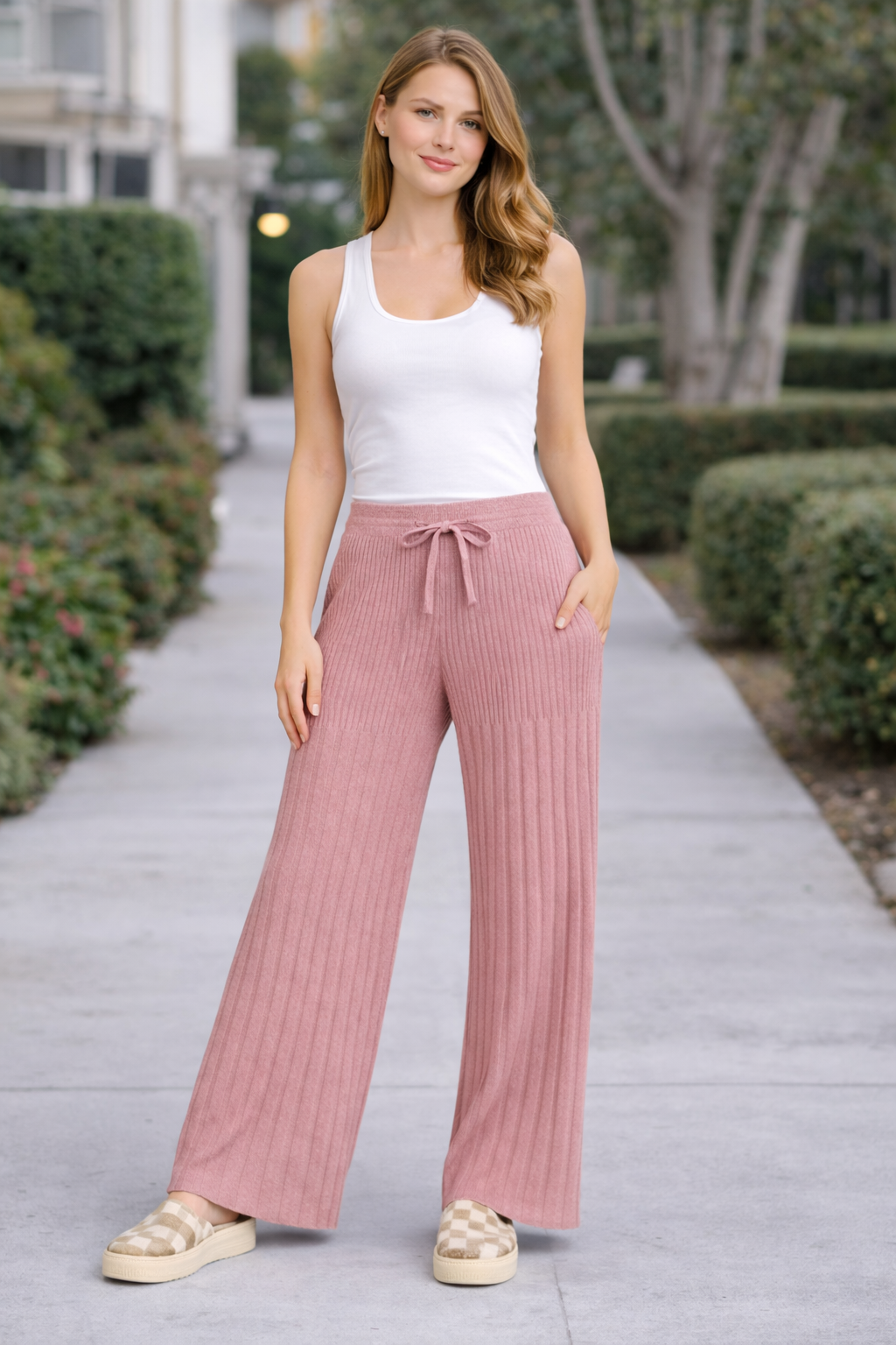 SOLID COLOR PANTS