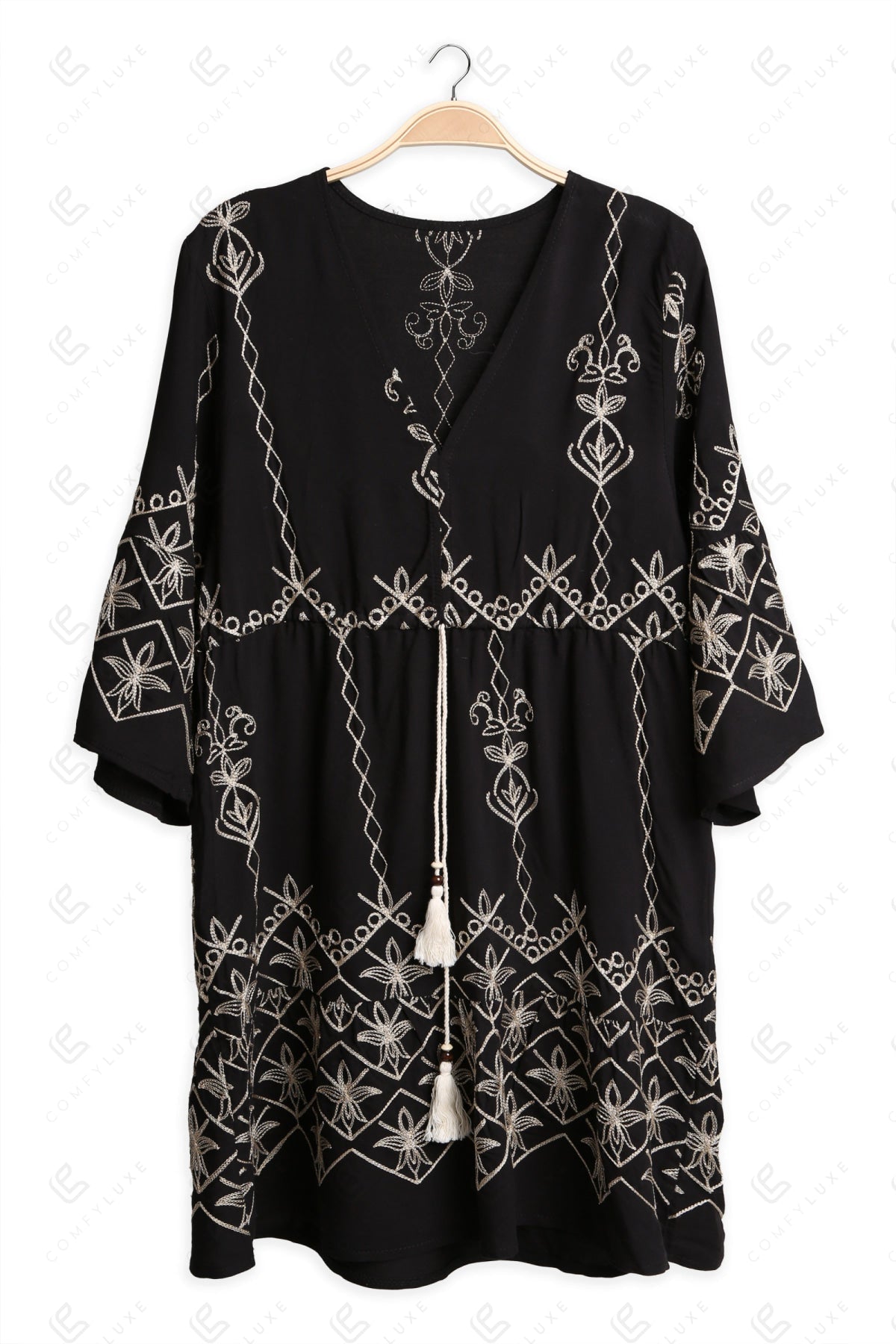 JP6011 BLACK APPAREL