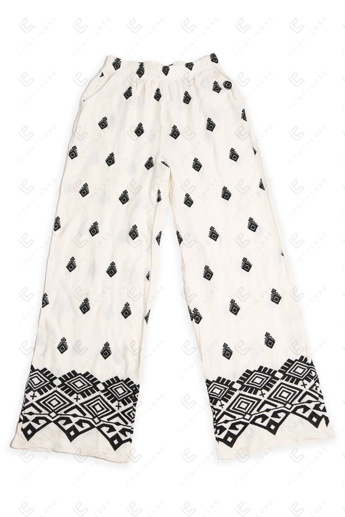 Pl208 White Apparel