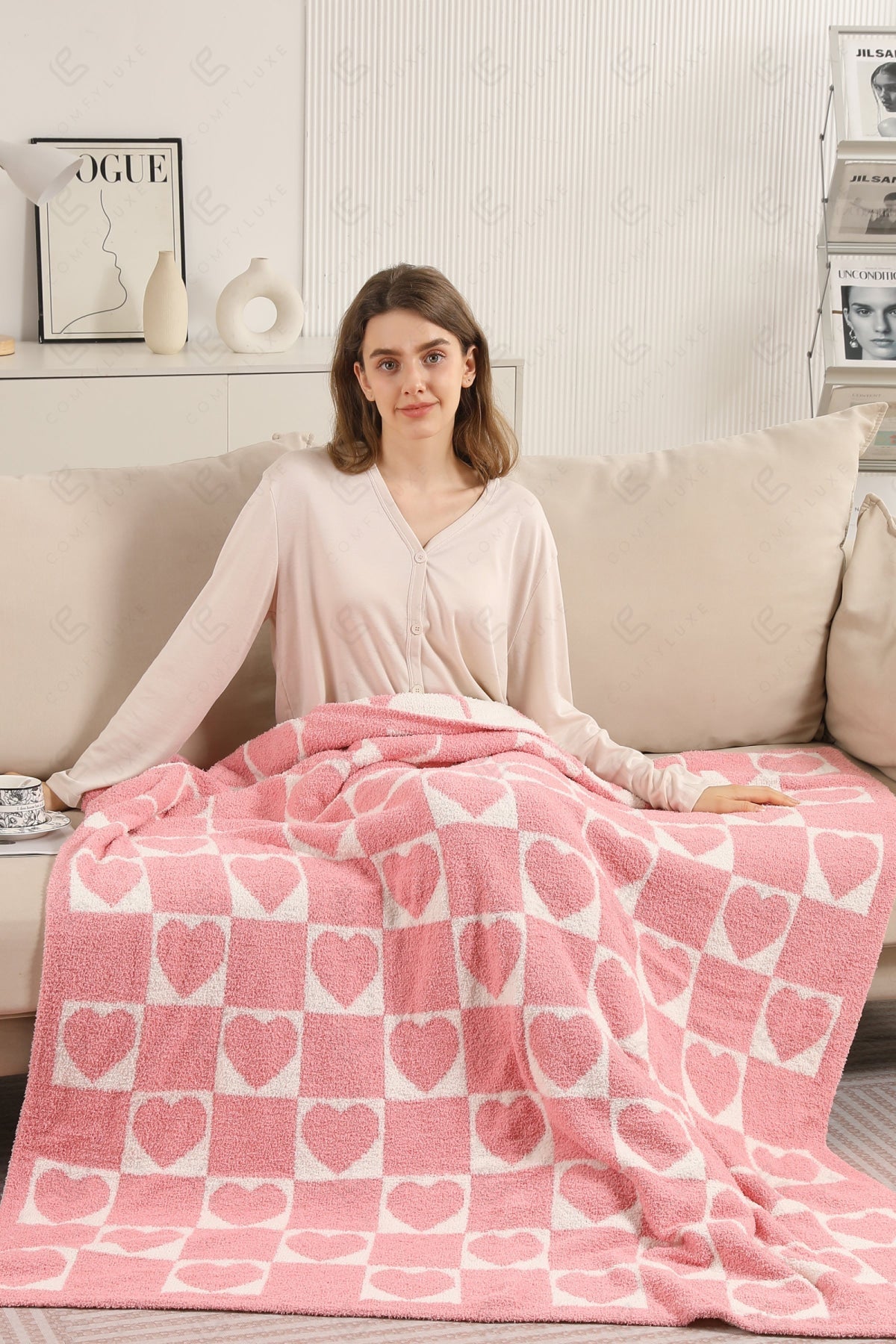CHECKERED & HEART PATTERN THROW BLANKET PINK THROW BLANKETS