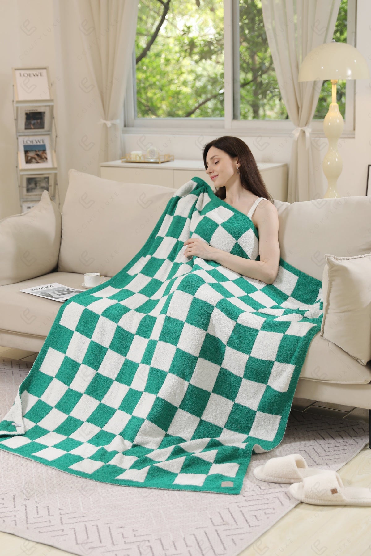 Jcl4316 Green Throw Blankets