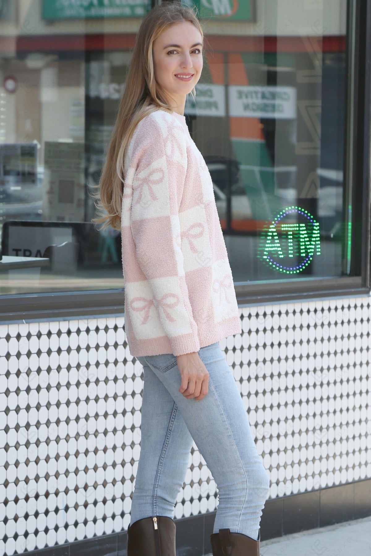 CHECKERED & RIBBON PATTERN SWEATER APPAREL