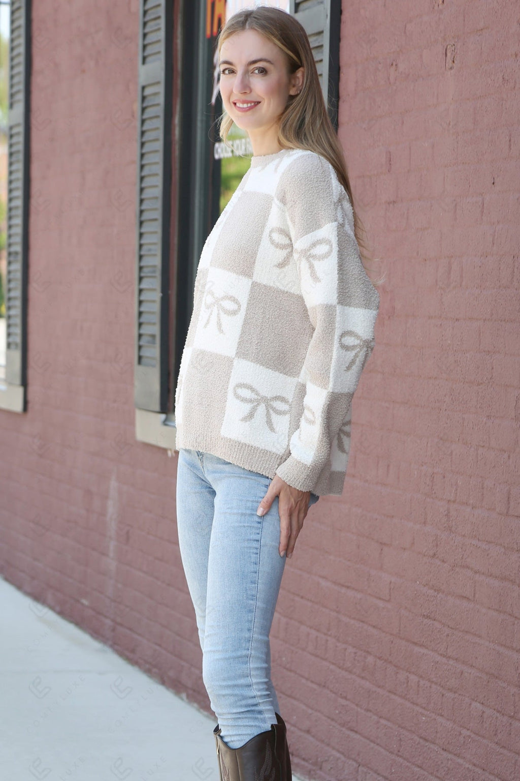 CHECKERED & RIBBON PATTERN SWEATER APPAREL
