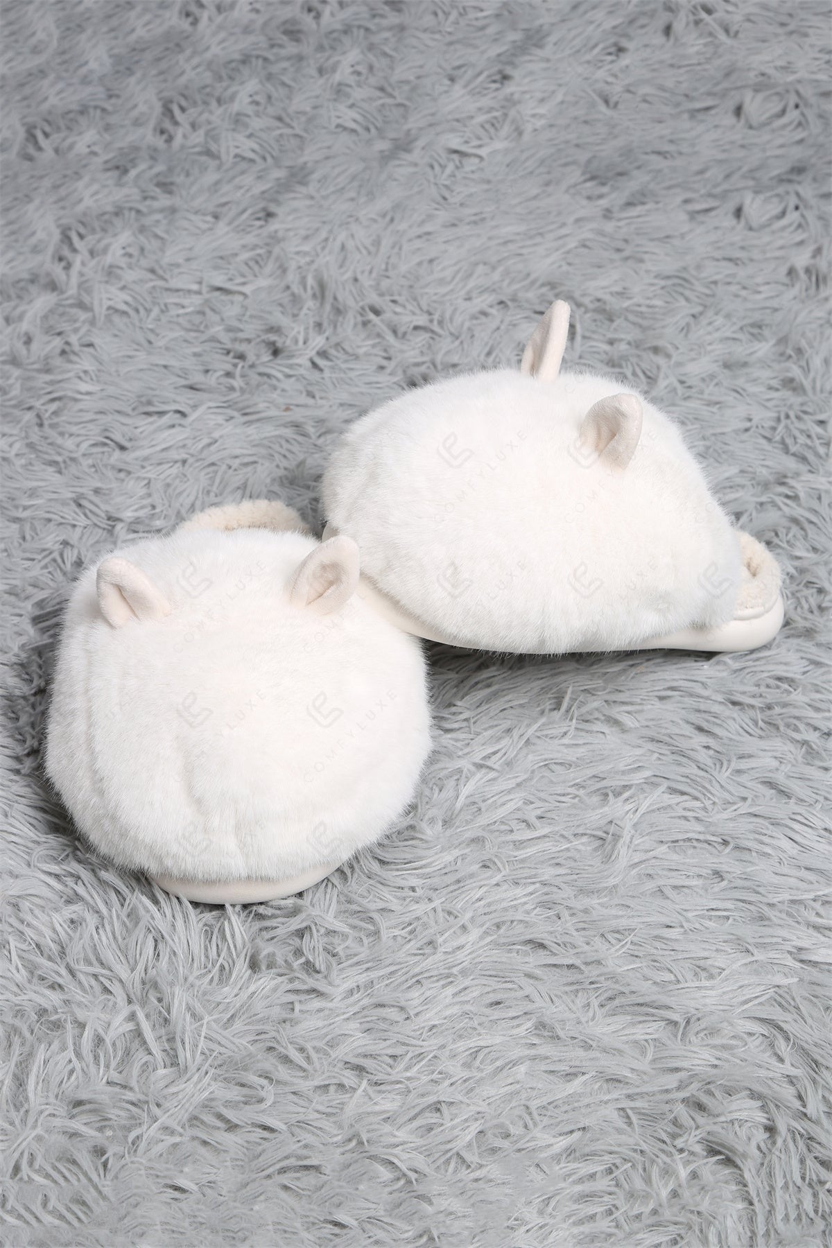 Jcl4210 Ivory / M/L Slippers/Slides