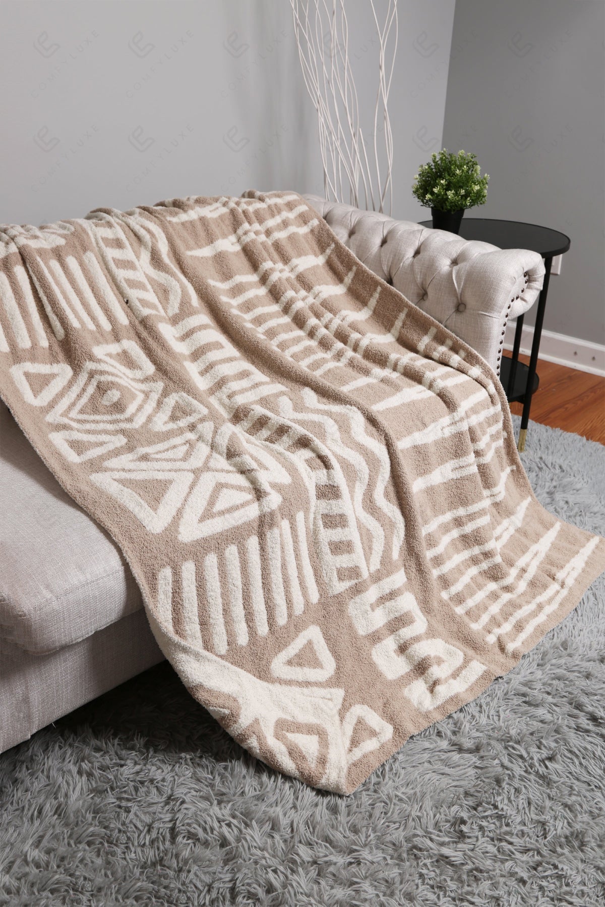 Jcl6010 Throw Blankets