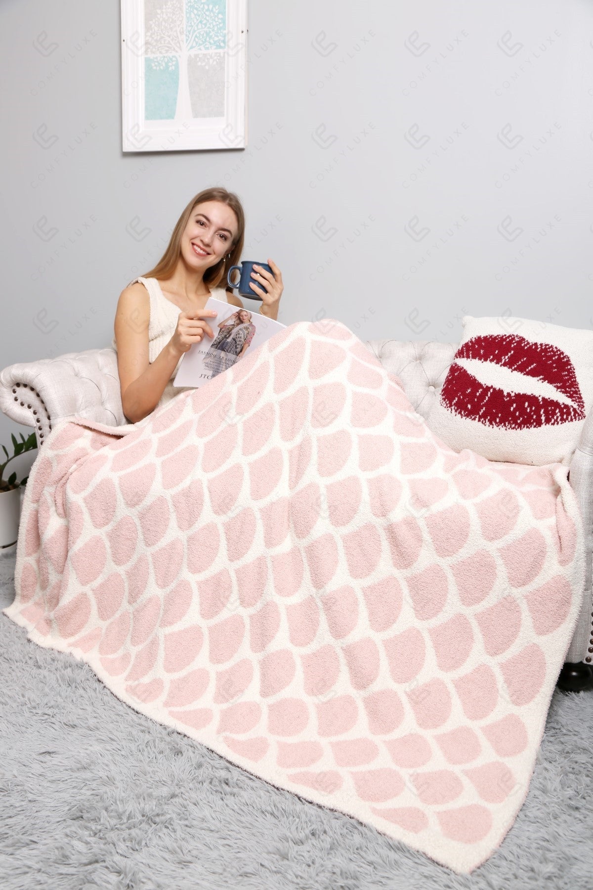 Jcl2001 Throw Blankets
