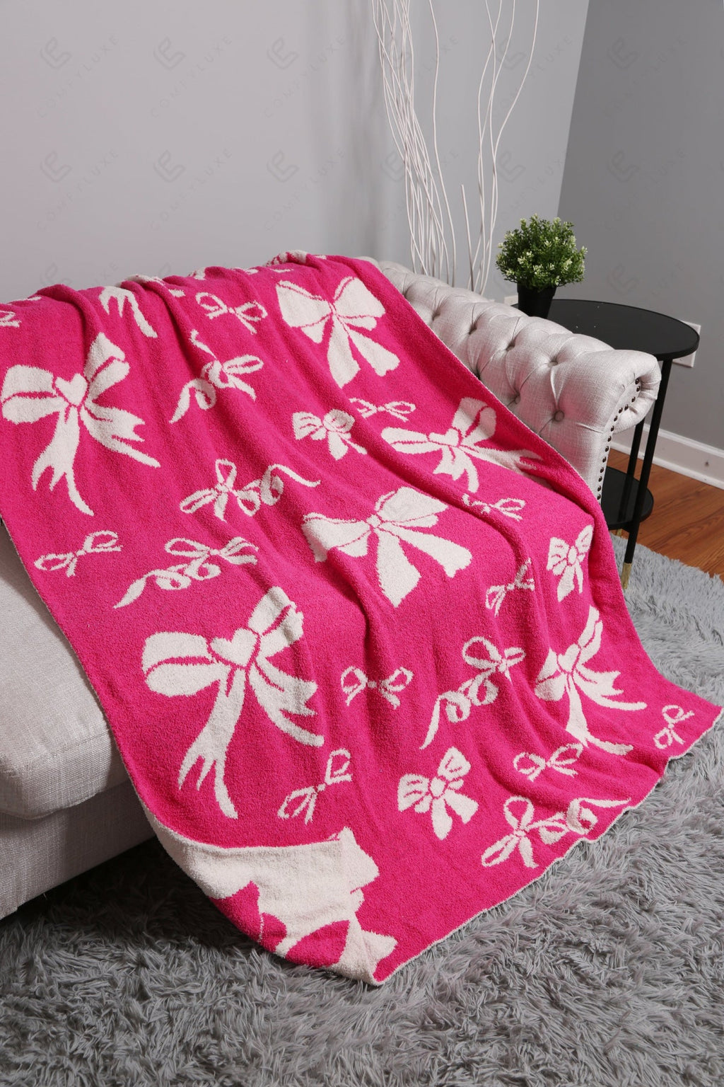 Jcl6017 Throw Blankets