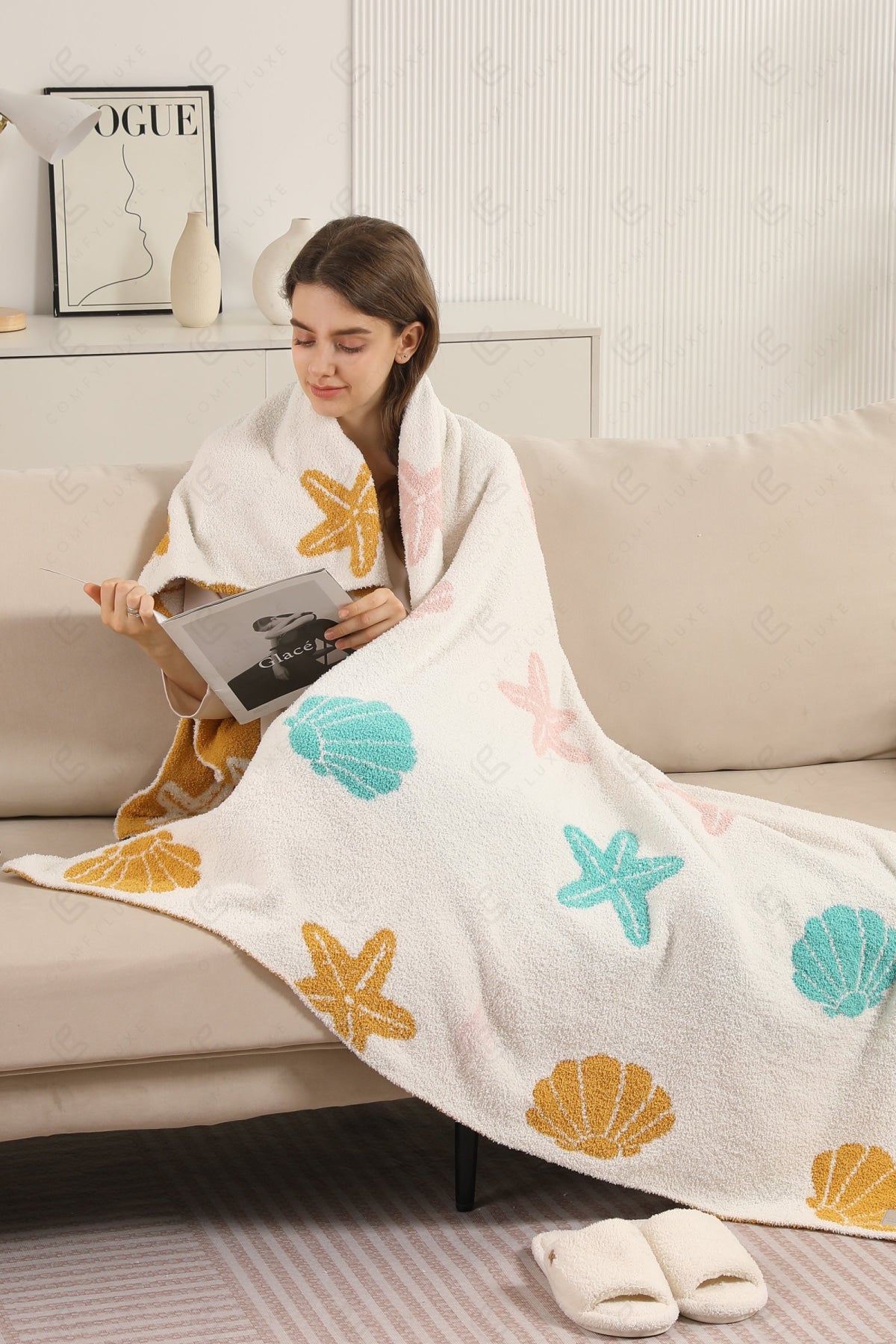MULTI-COLORED SEASHELL & STARFISH PATTERN THROW BLANKET SEA THROW BLANKETS