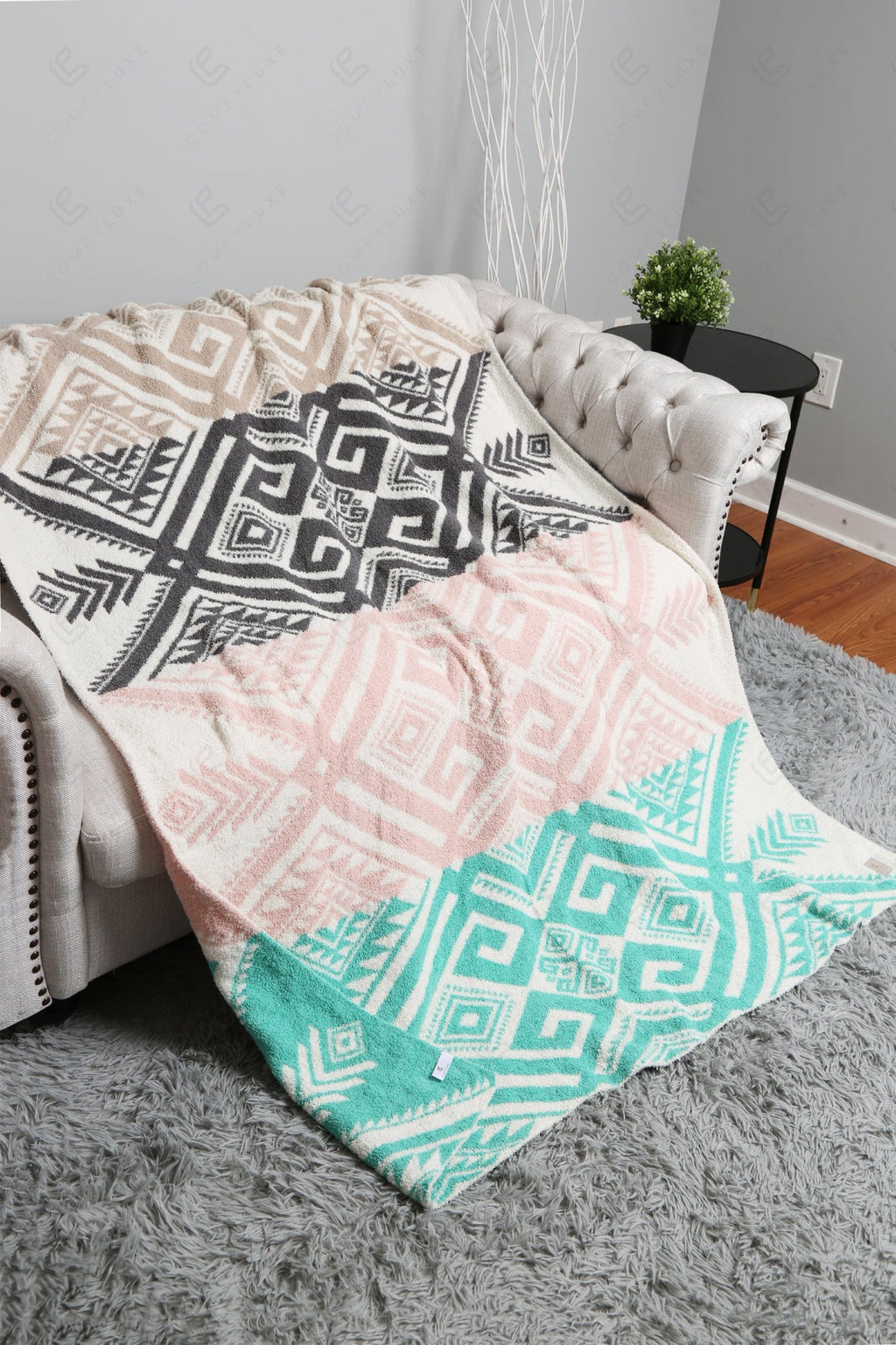 Jcl6009 Throw Blankets