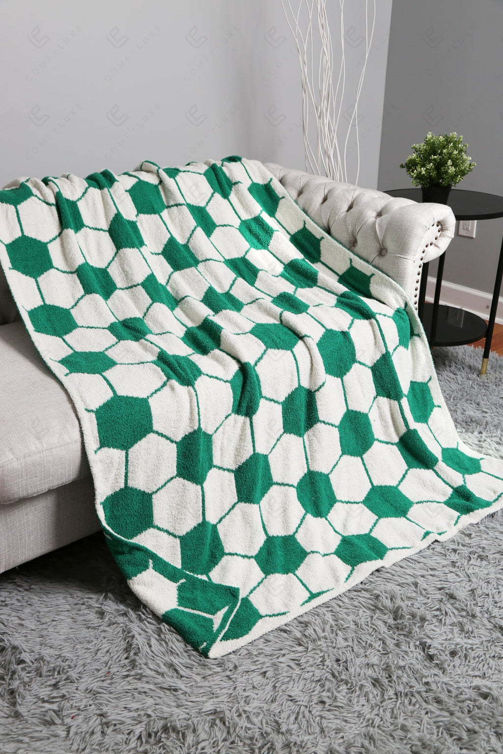 Jcl4328 Green Throw Blankets