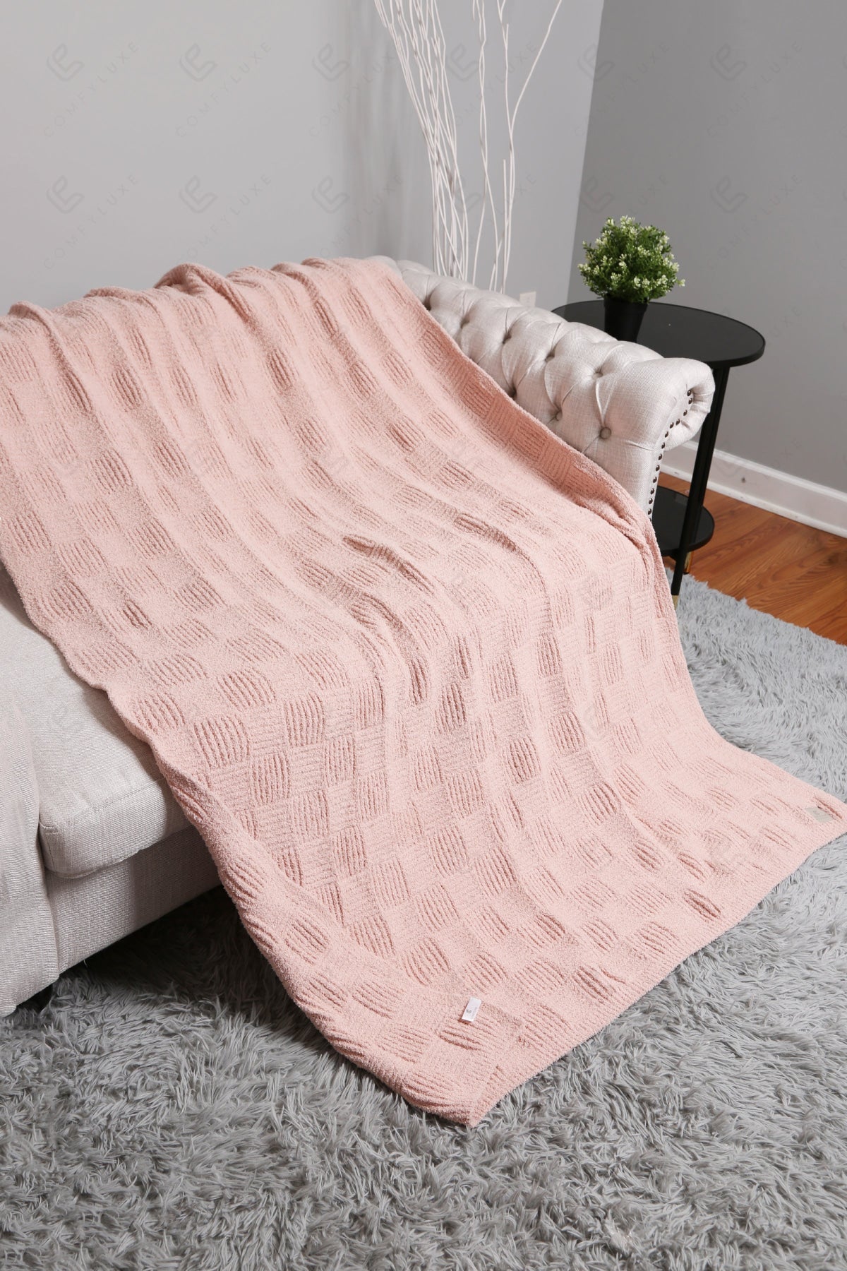 Jcl6018 Throw Blankets