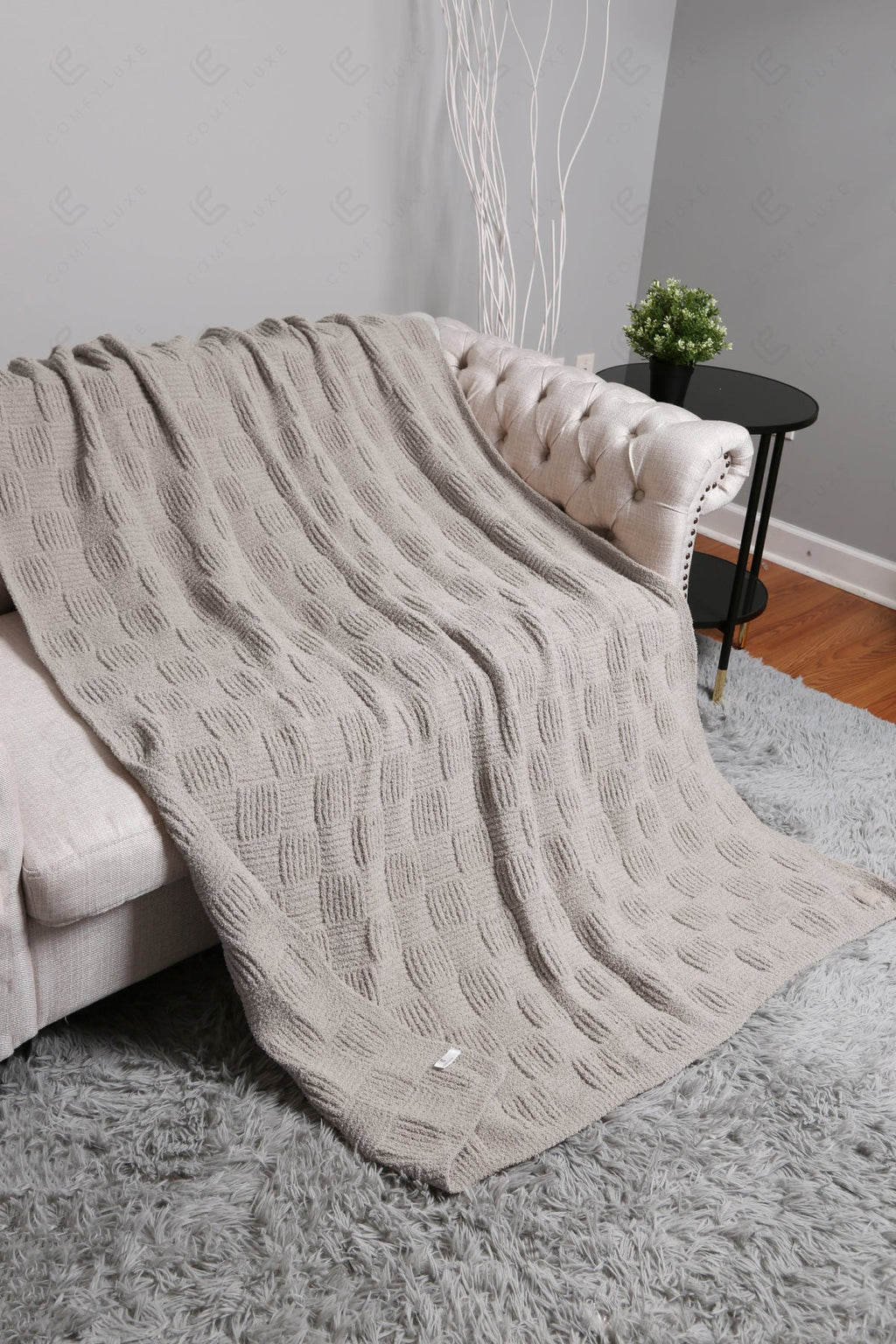 Jcl6018 Throw Blankets