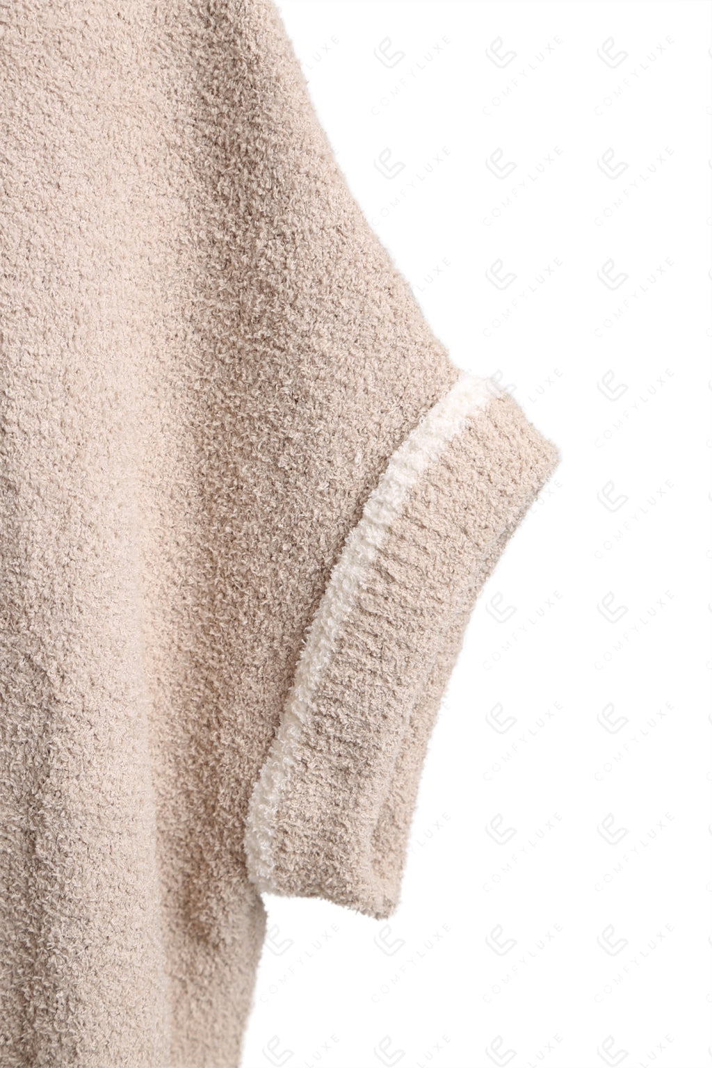 SOLID COLOR W/ COLORED EDGE PATTERN SWEATER APPAREL