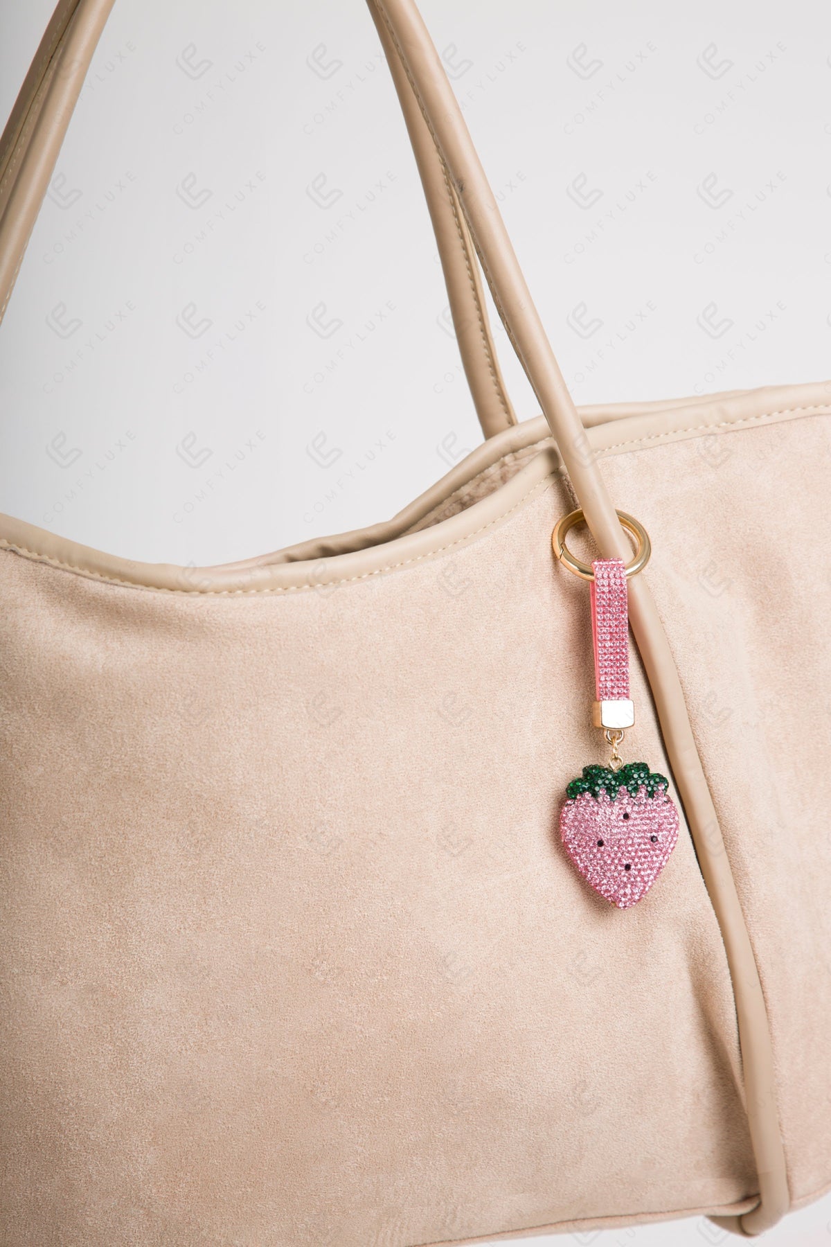 STRAWYBERRY KEYCHAIN/BAG CHARM KEYCHAINS