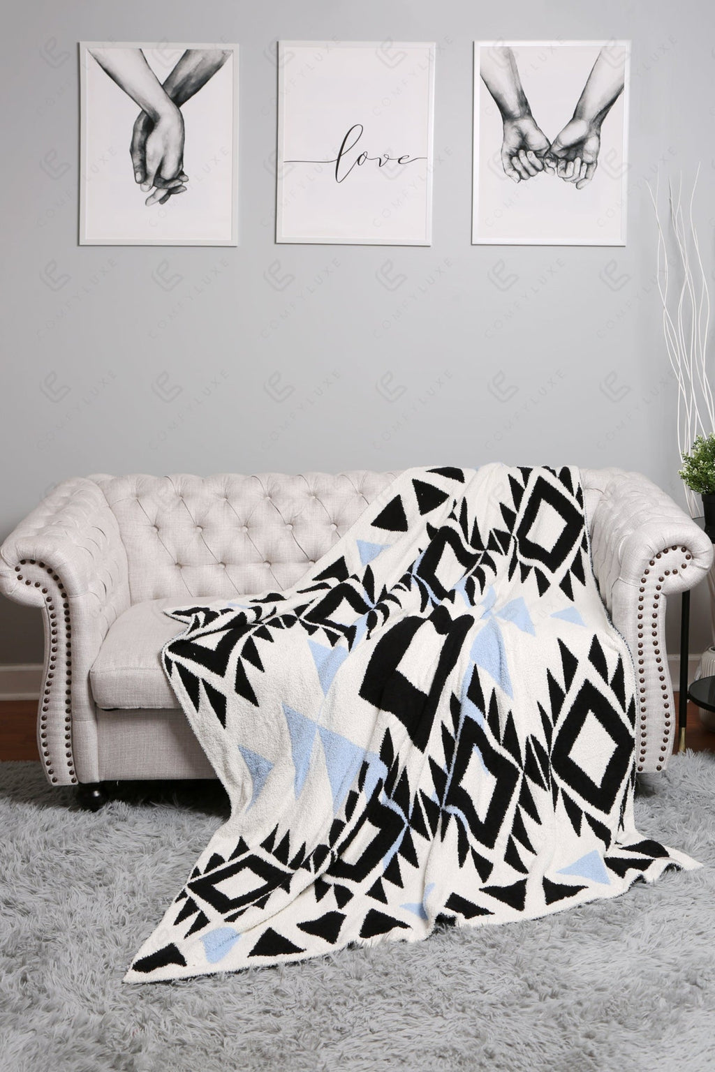 Jcl6022 Throw Blankets