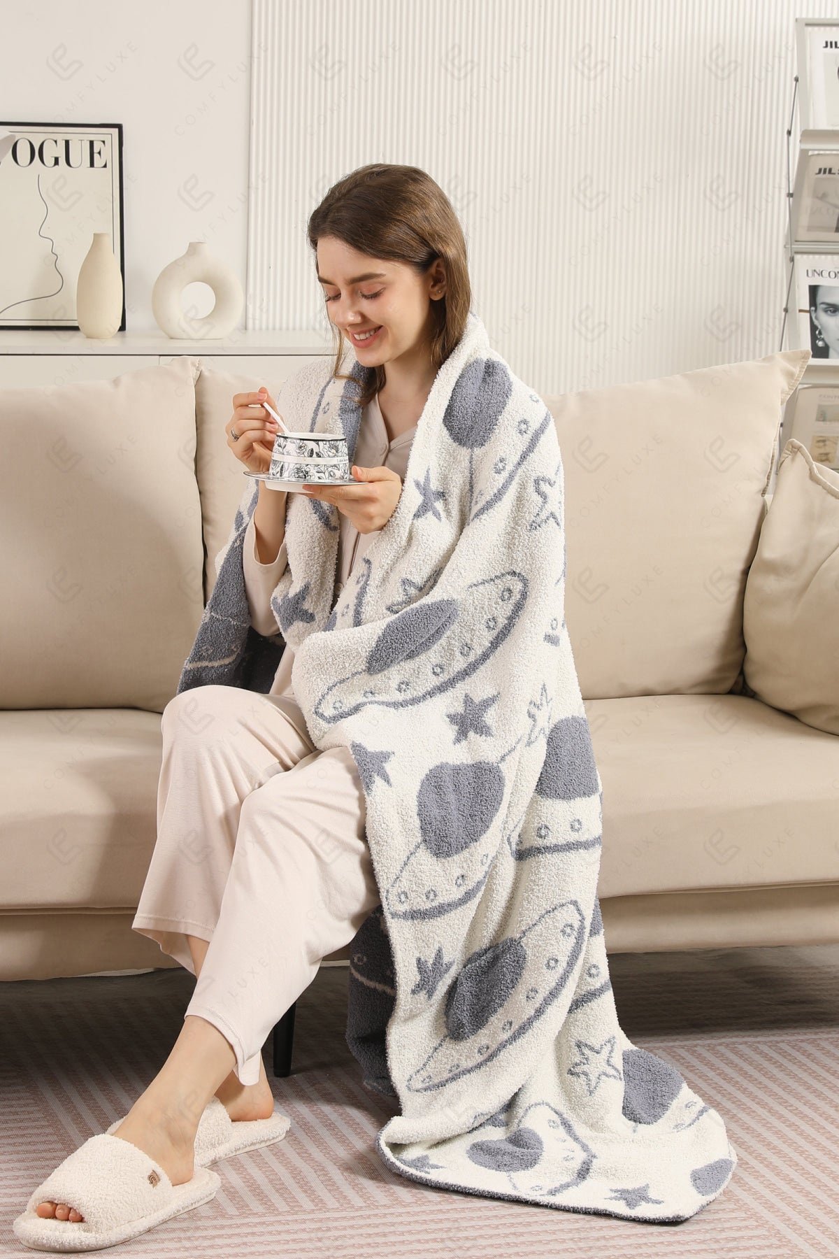 UFO & STAR PATTERN THROW BLANKET UFO THROW BLANKETS